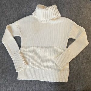 Knit turtleneck sweater. Banana republic. Size XS.  Cream color